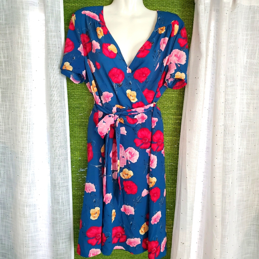 Saint Maine Dress